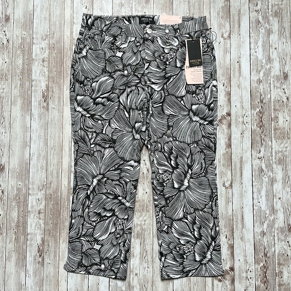 NYDJ Curves 360 Slim Straight Crop Stretch Jeans Pants Black White Floral Size 4 - Picture 1 of 15